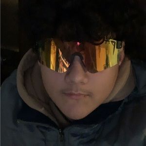 Meet your Posher, Erwin